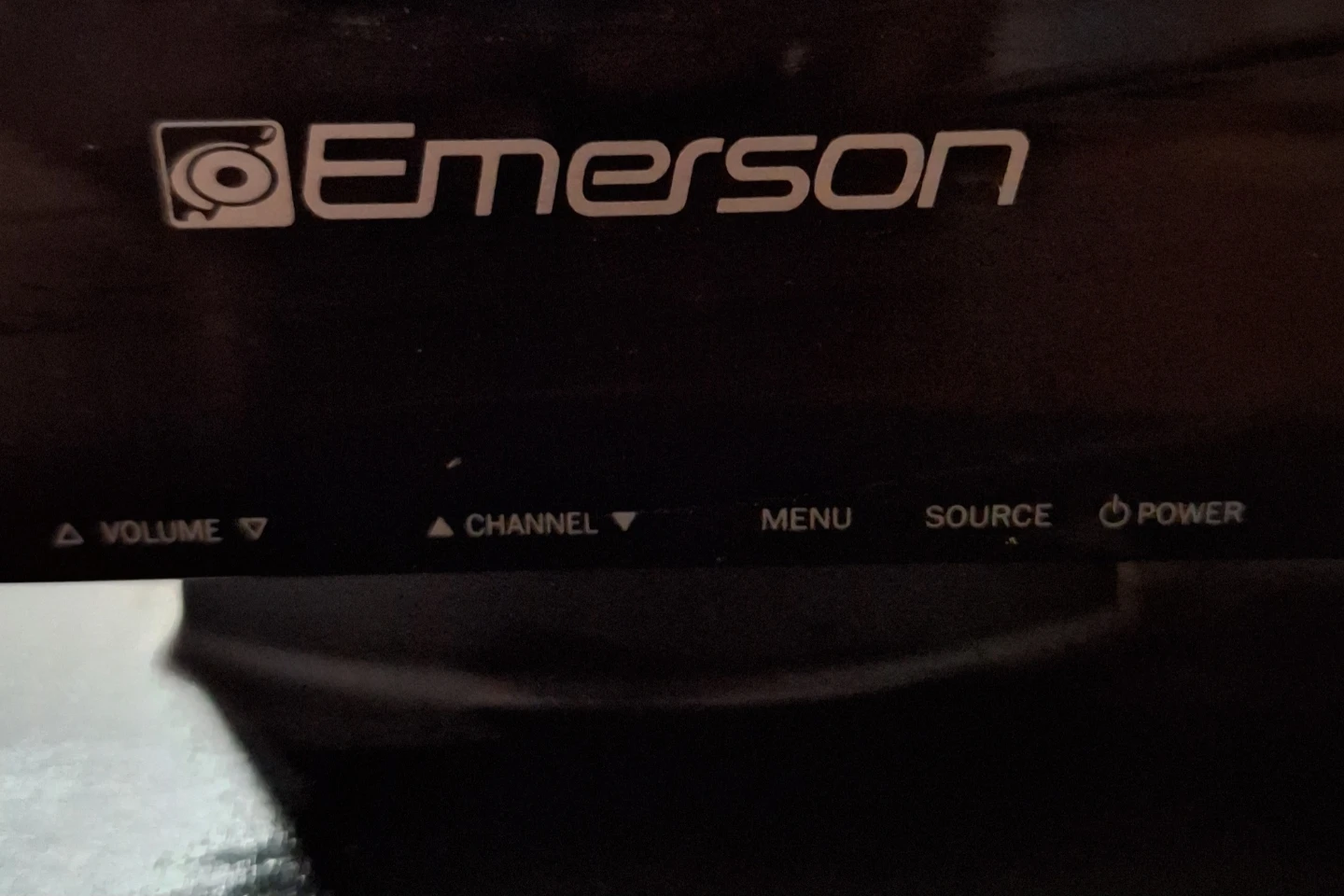 Emerson 30" TV - photo 2