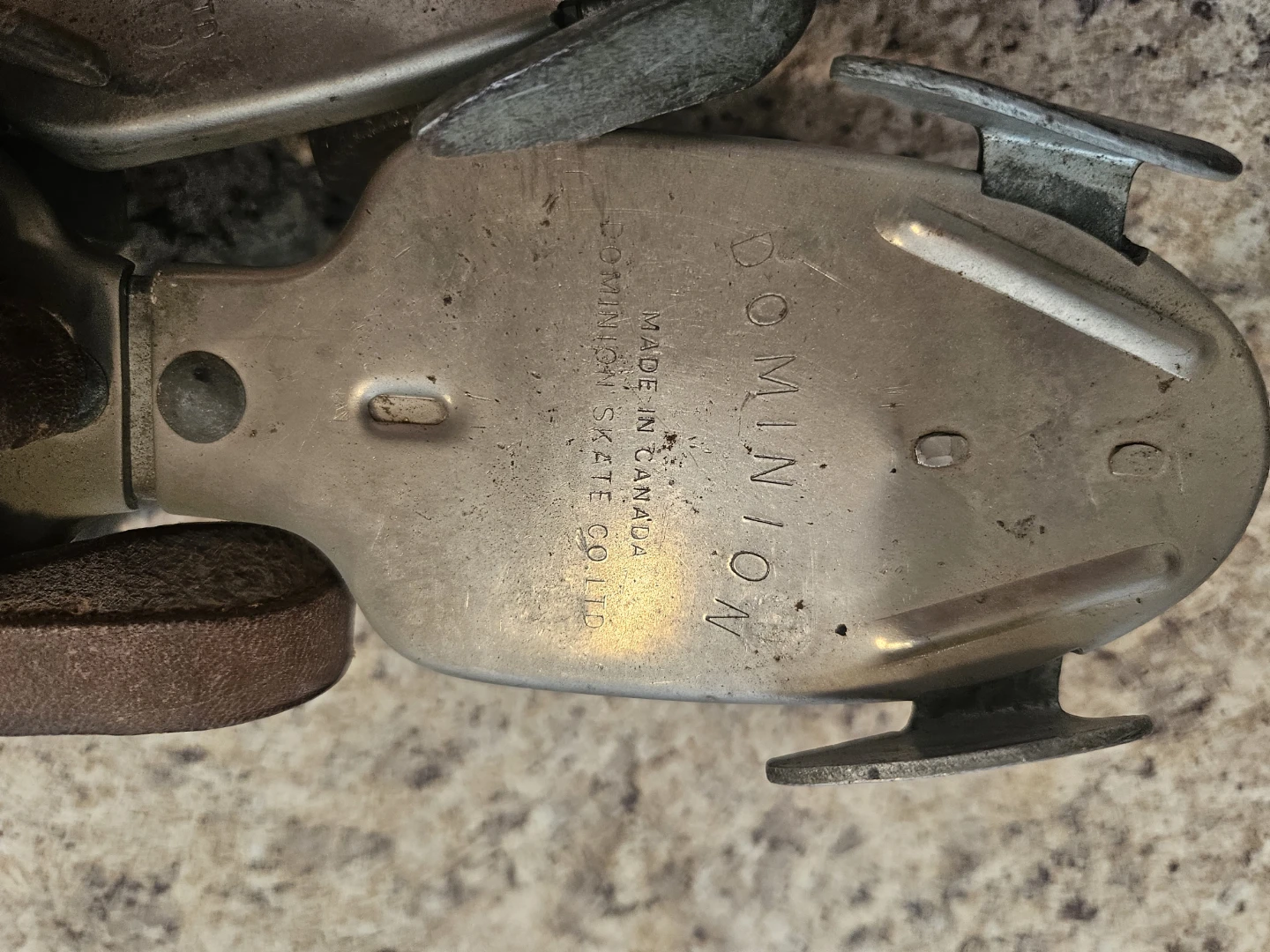 Vintage Dominion Roller Skates - photo 3