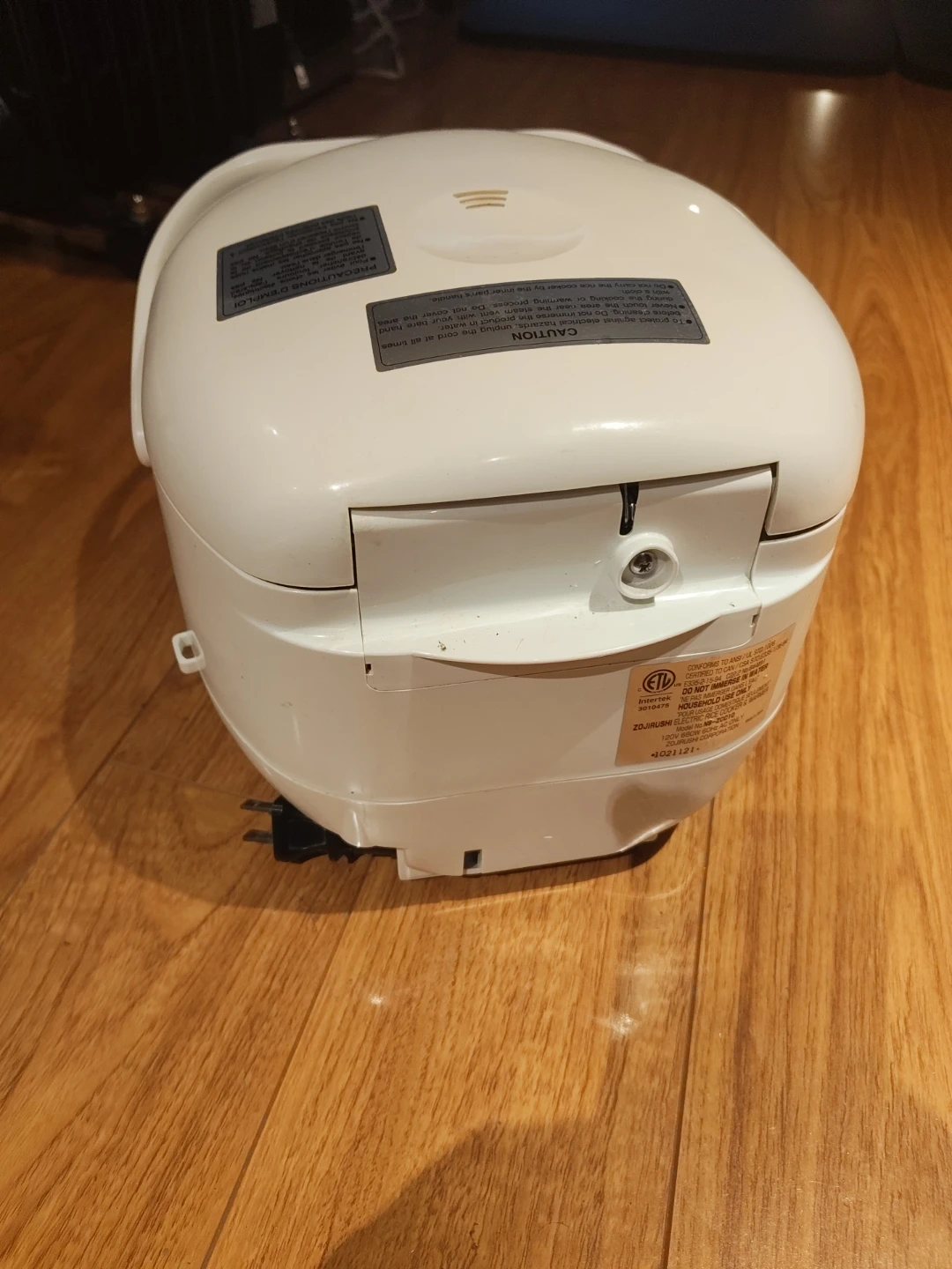 Zojirushi Neuro Fuzzy NS-ZCC10 Rice Cooker - photo 4