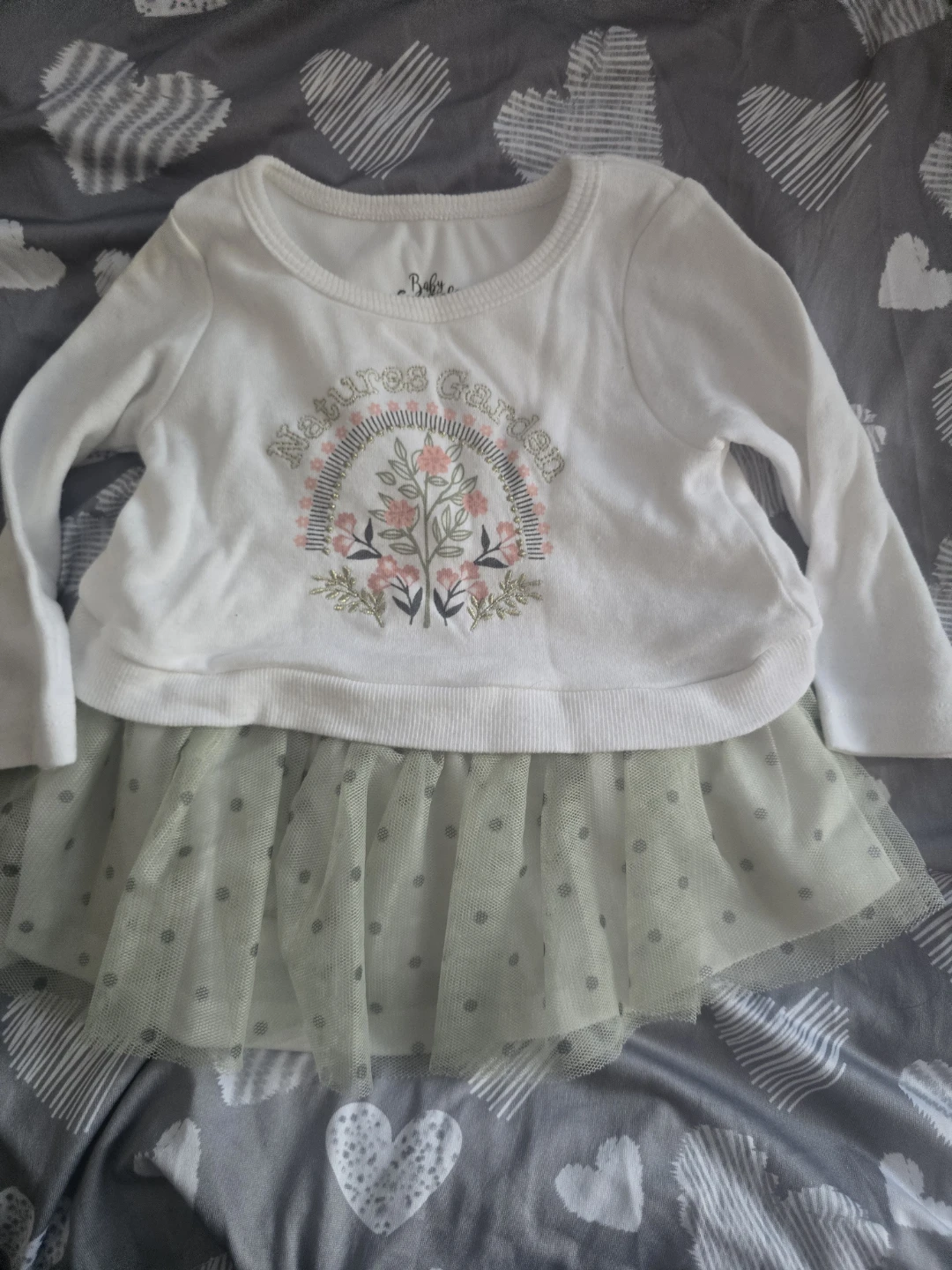 ⚽️ Baby Essentials Dress Size 12M