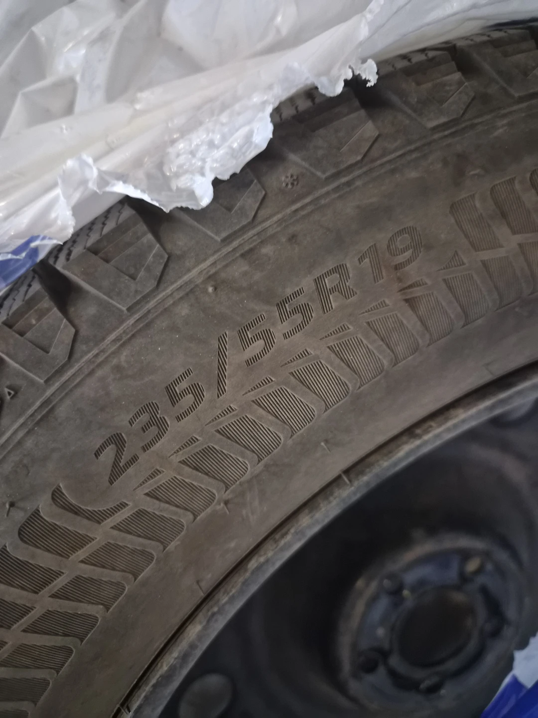 Winter Tire 235/55R19 - photo 2
