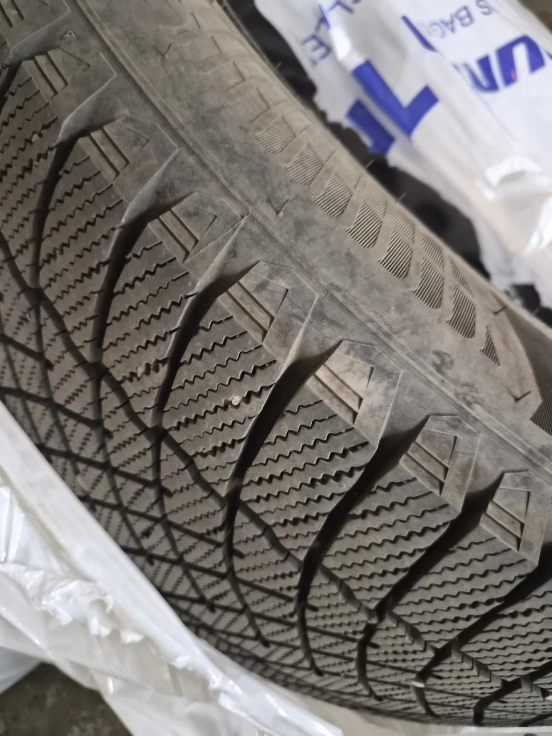 Winter Tire 235/55R19 - photo 4