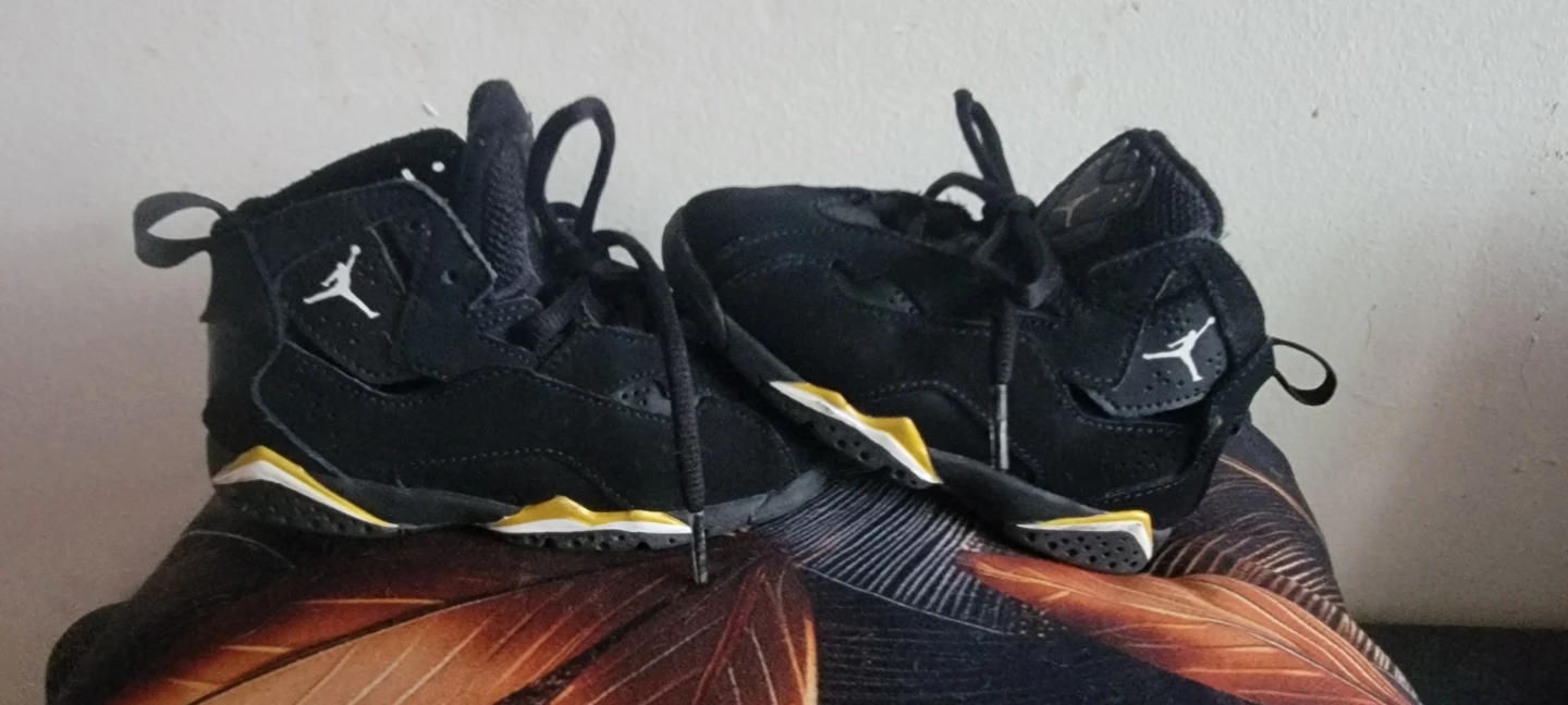 Air Jordan Toddler Shoes size 8c