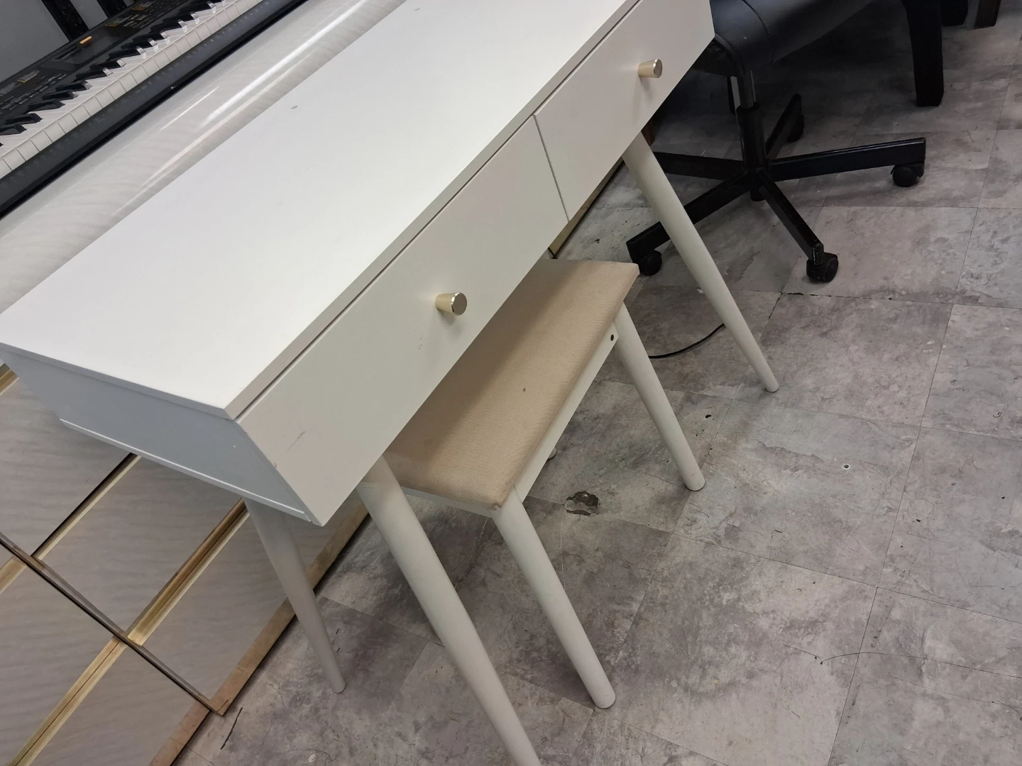 White Vanity Desk with Stool