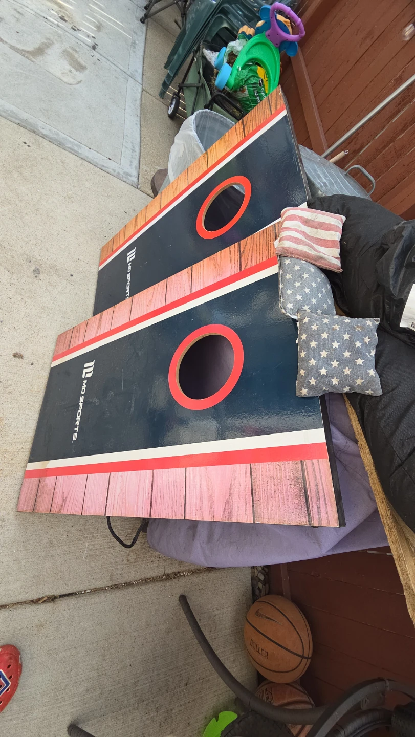 MD Sports Cornhole Set with Bags - photo 2