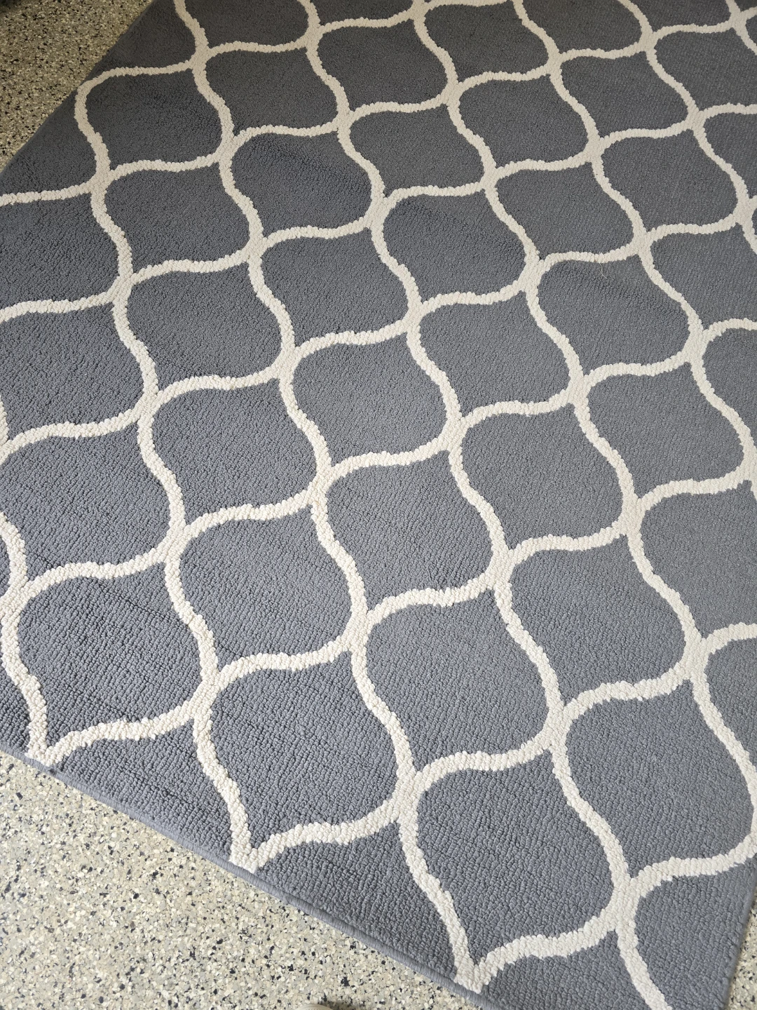 Grey Quatrefoil Area Rug - photo 3