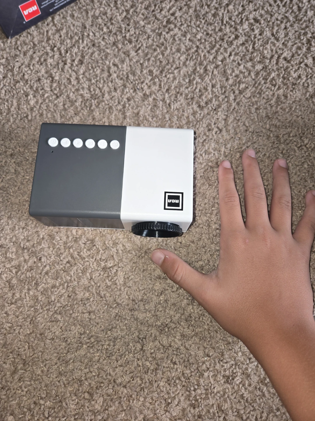 RCA Portable Mini Projector - photo 4
