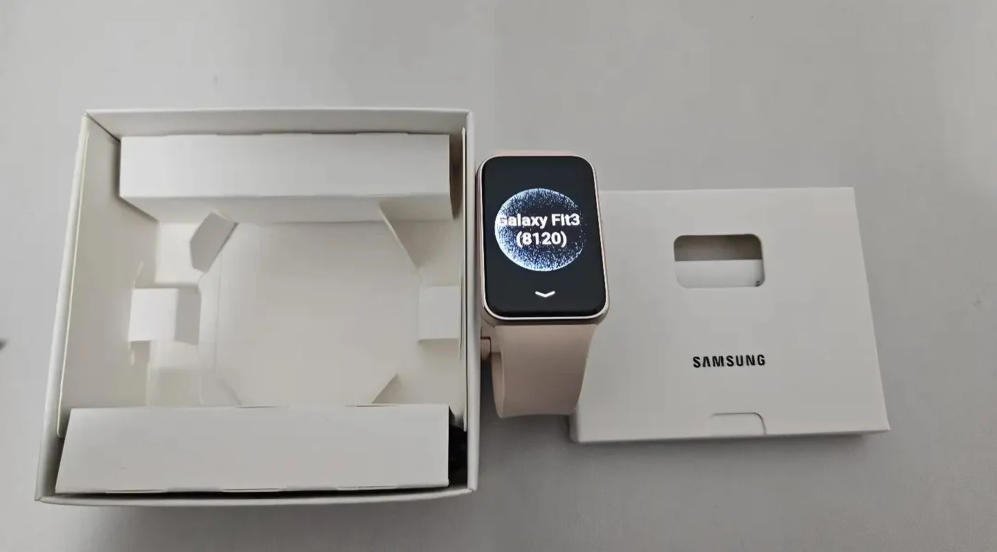 Samsung Galaxy Fit3 Fitness Tracker (Pink Gold)