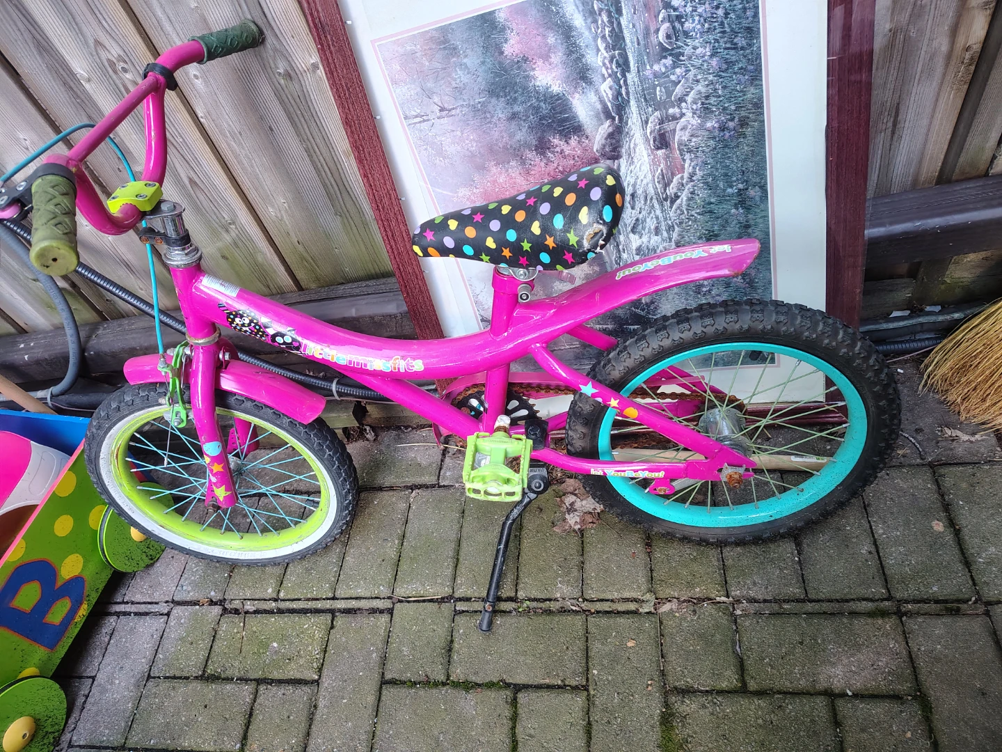 Girls Pink Bicycle with Sparkle Seat - photo 4