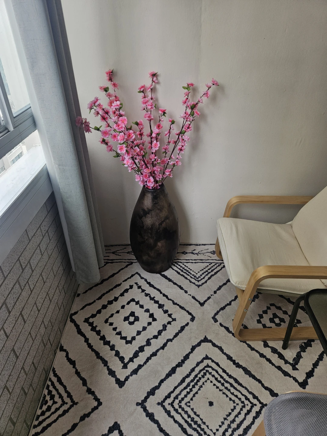 Cherry blossom tree plant decor - photo 3