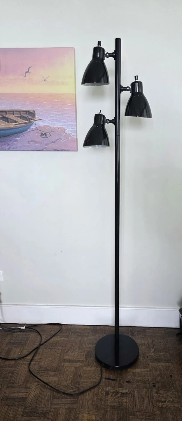 3-light floor lamp