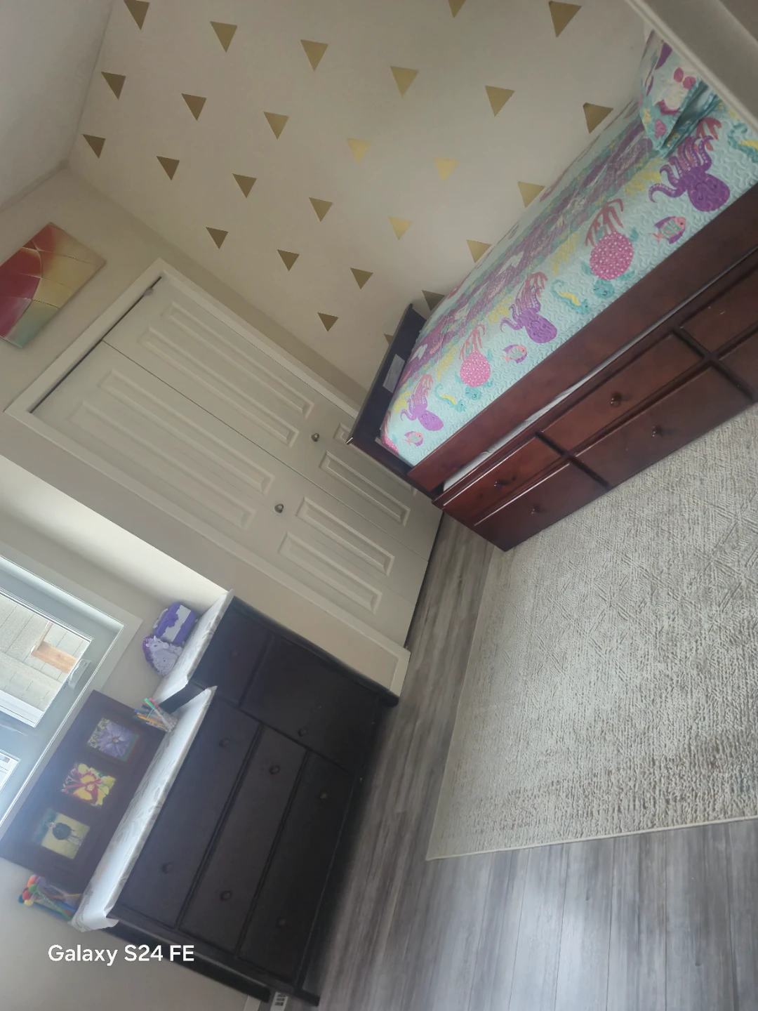Kids Twin Daybed with Drawers - photo 2