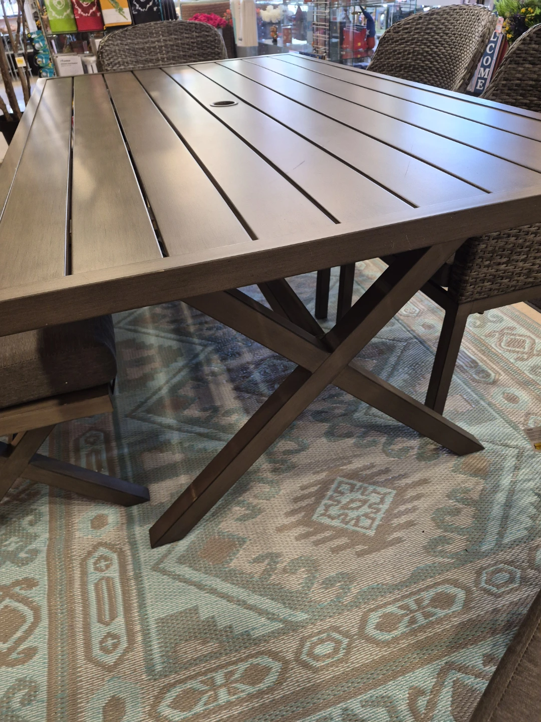 New 6 piece Outdoor Dining Set Table, bench Chairs & Cushions - photo 4