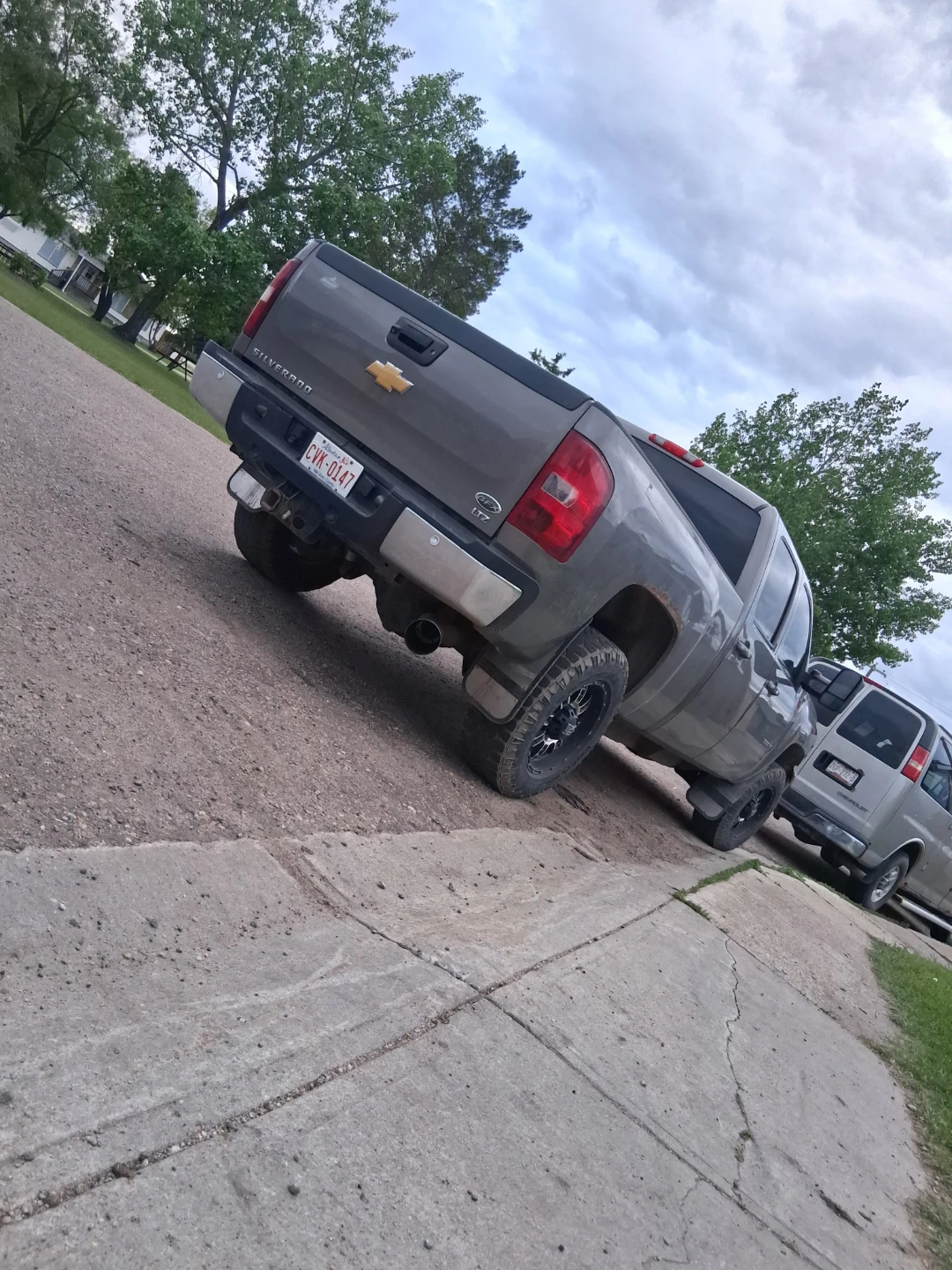 Chevrolet Silverado LT Pickup Truck - photo 5