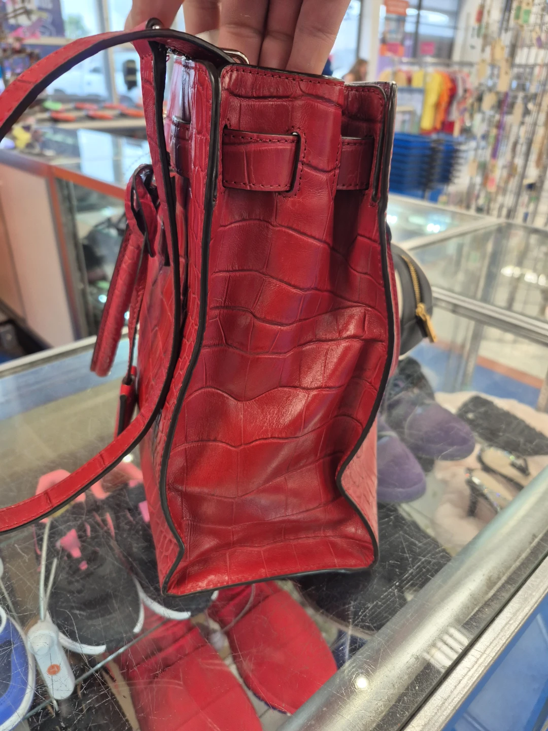 Michael Kors Red Croc Embossed Leather Handbag - photo 5