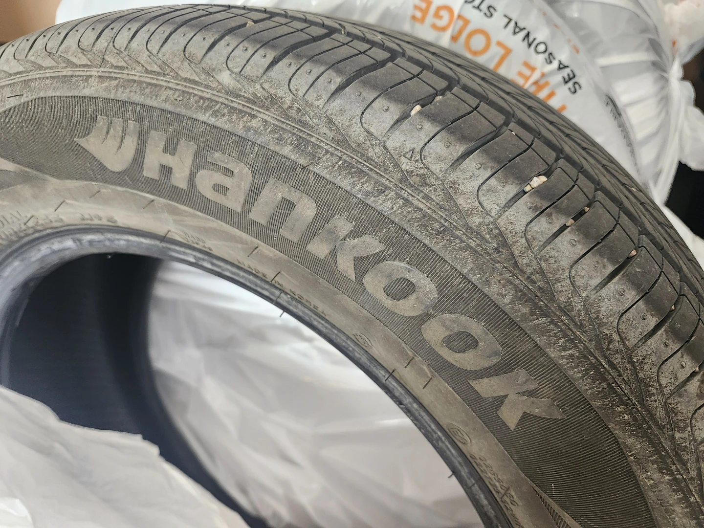 4 Tires (like new) 225/60R17 Hankook Dynapro HP2 Tire 225/60R17 - photo 2