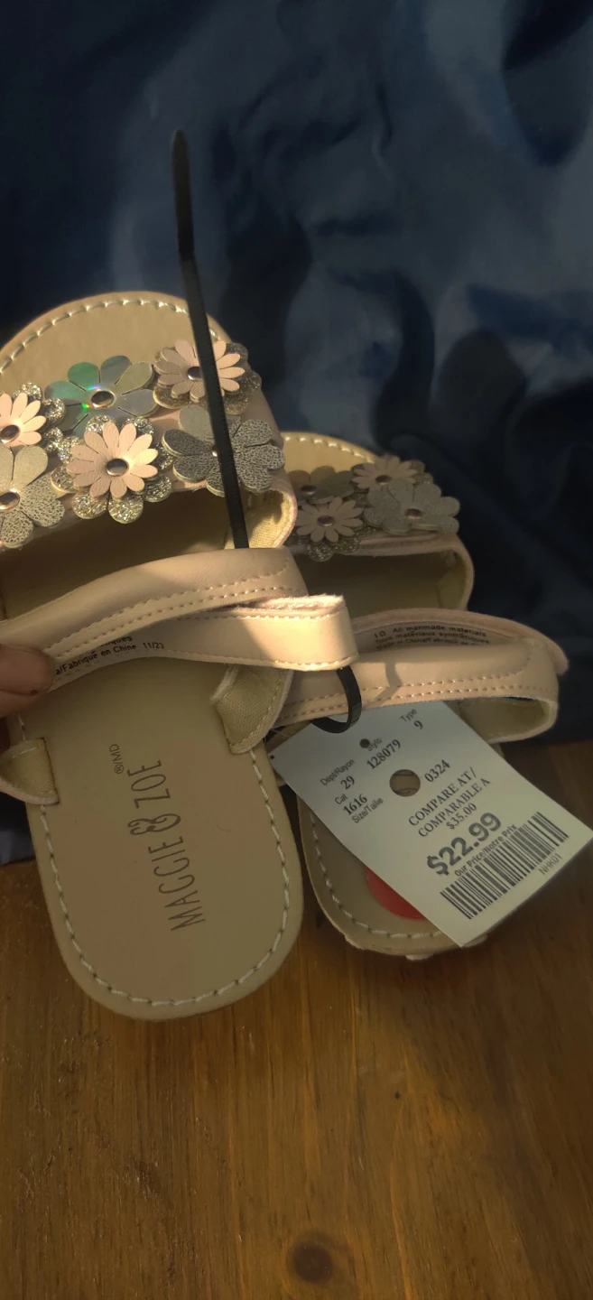 Muddie & Zoe Girls Flower Sandals Size 10 - photo 4