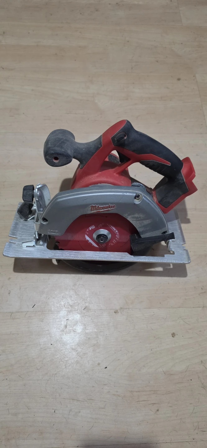 Milwaukee Circular Saw