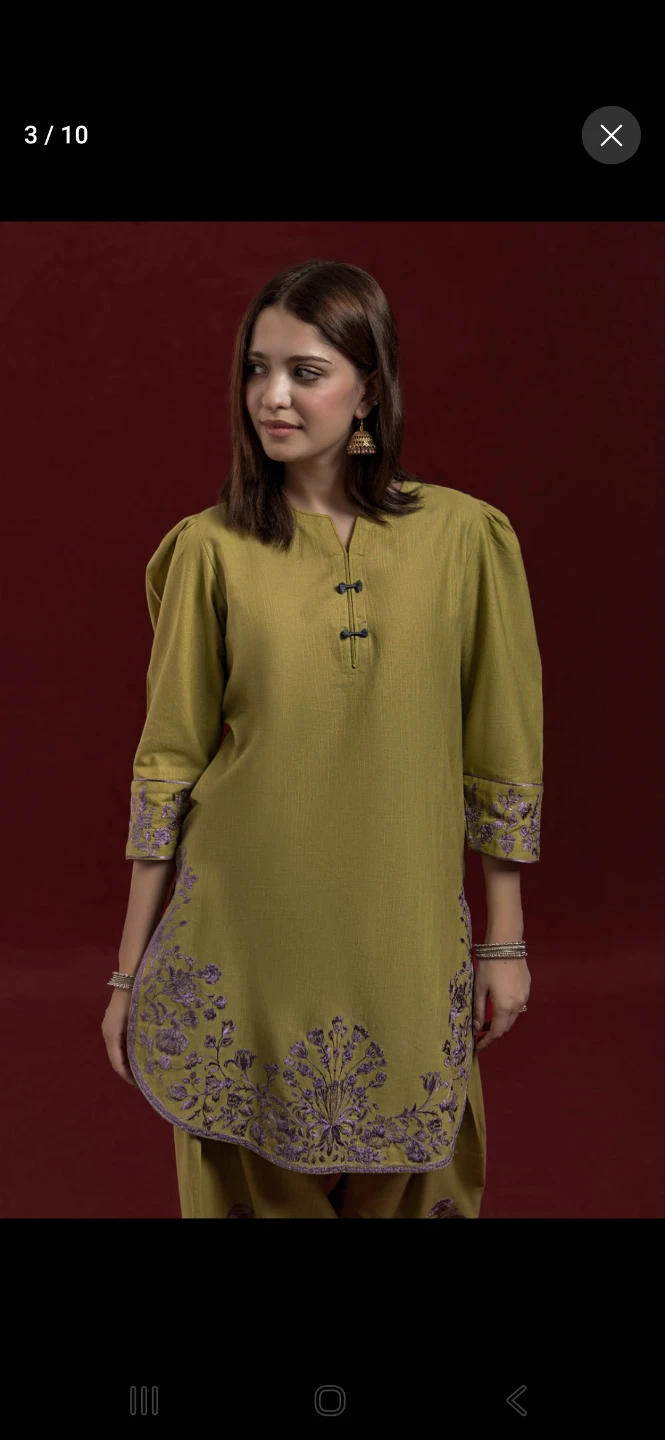 Elegant  2PC   Embroidered Khaddar Suit with Farshi Shalwar - photo 2