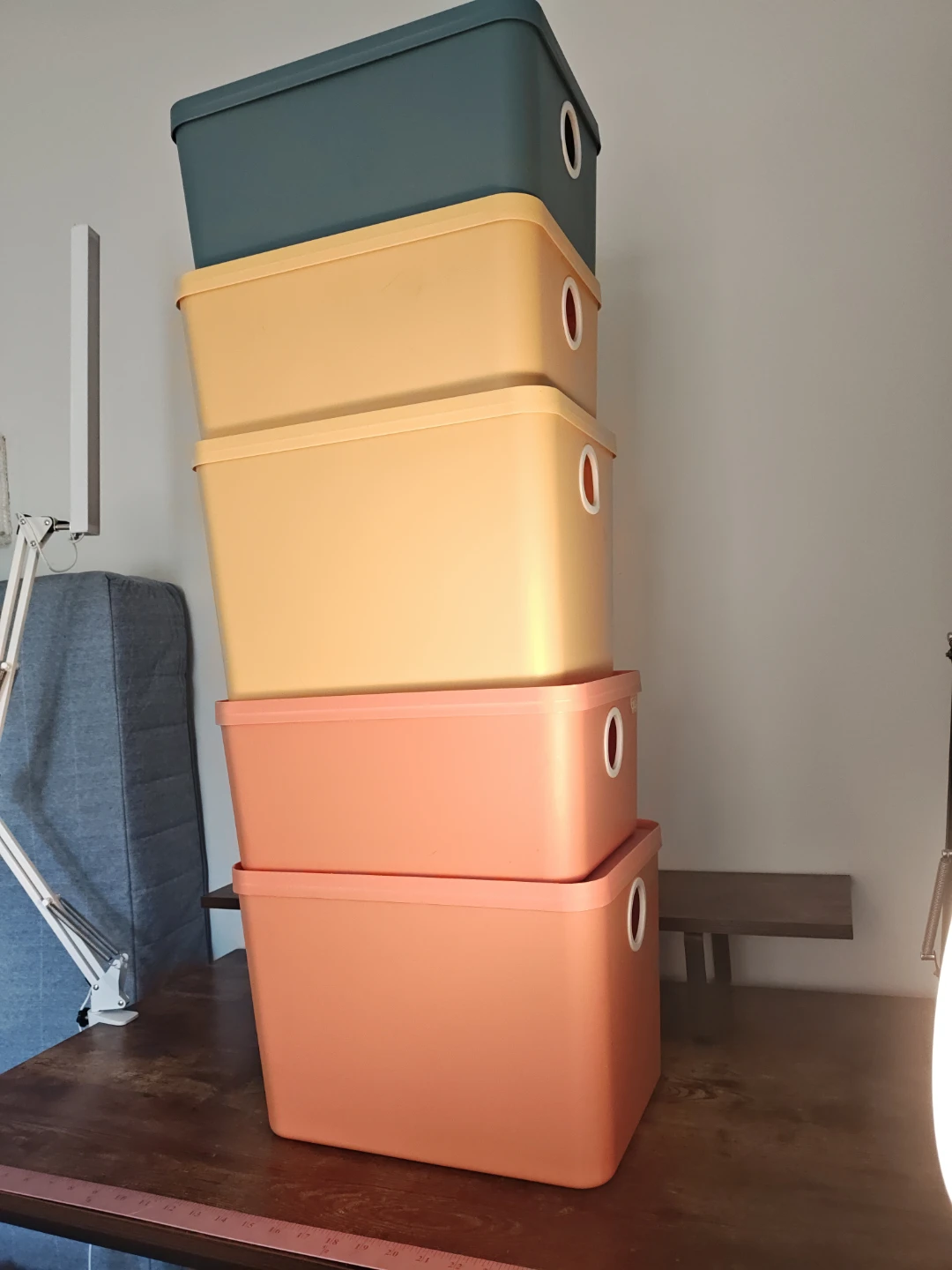 5x Storage Bins with Lids - photo 2