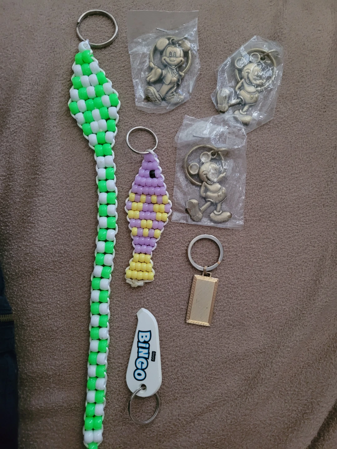 KEY CHAINS - photo 3