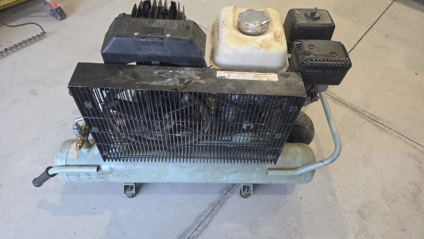 Honda GX160 Air Compressor - photo 3