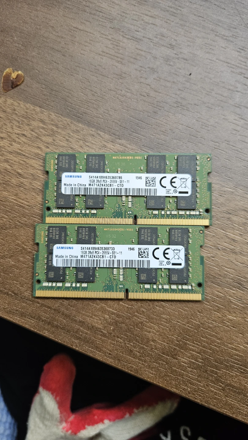 Samsung 32GB (16GB x 2) DDR4 Laptop RAM (PC4-2666V) for 60