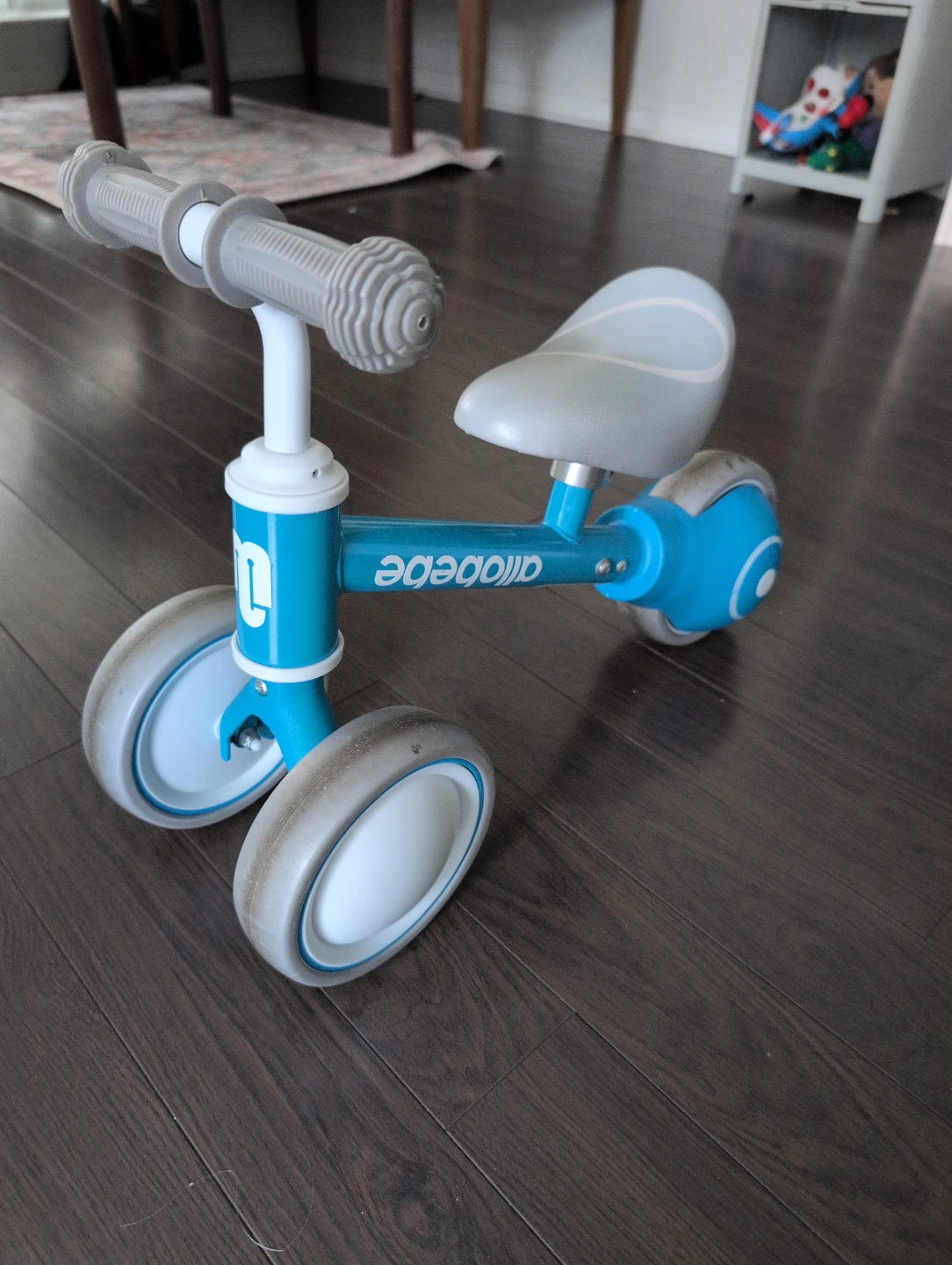 Allobebe baby balance bike