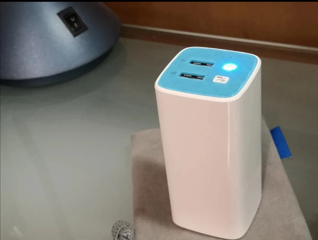 10400mAh ~ Battery ~ TP-Link Mobile Powerbank Charger Pack - photo 3