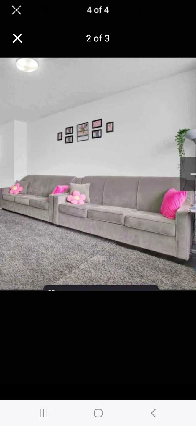 2 identical sofas 3 seater