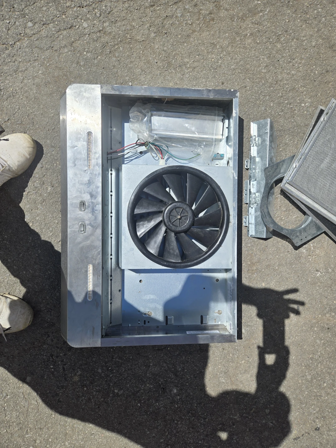 NuTone Range Hood Insert - photo 5