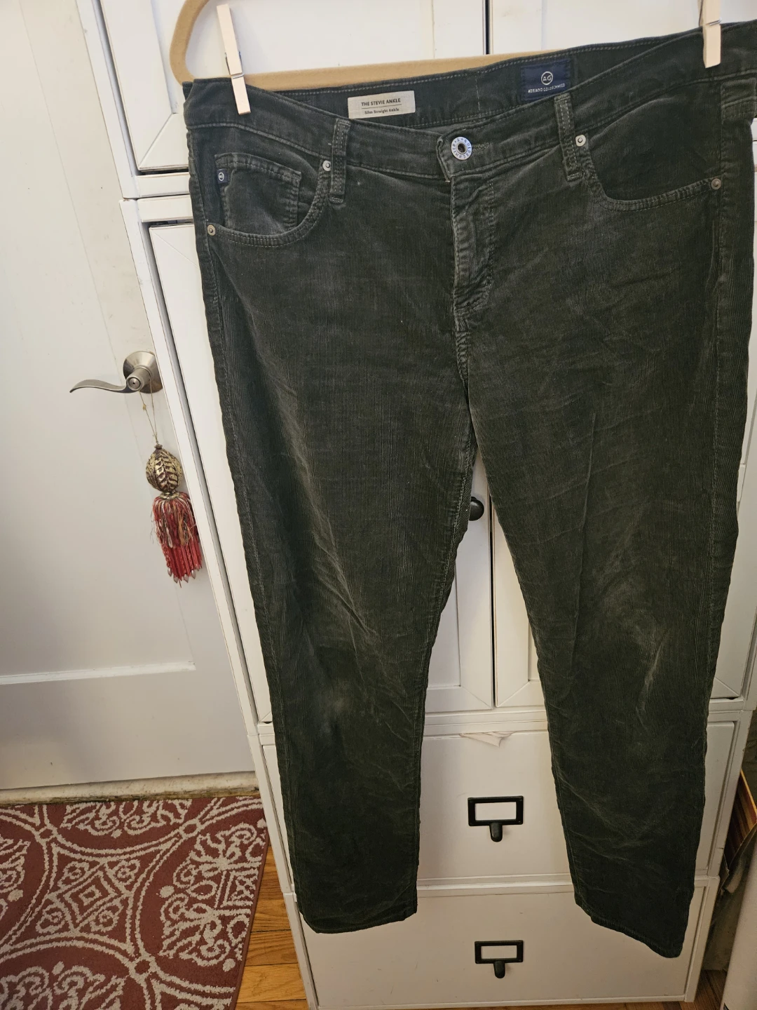AG Adriano Goldschmied The Stevie Ankle Corduroy Pants Size 32