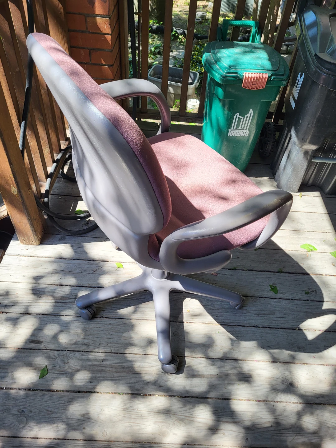 Office Chair - Pink and Grey