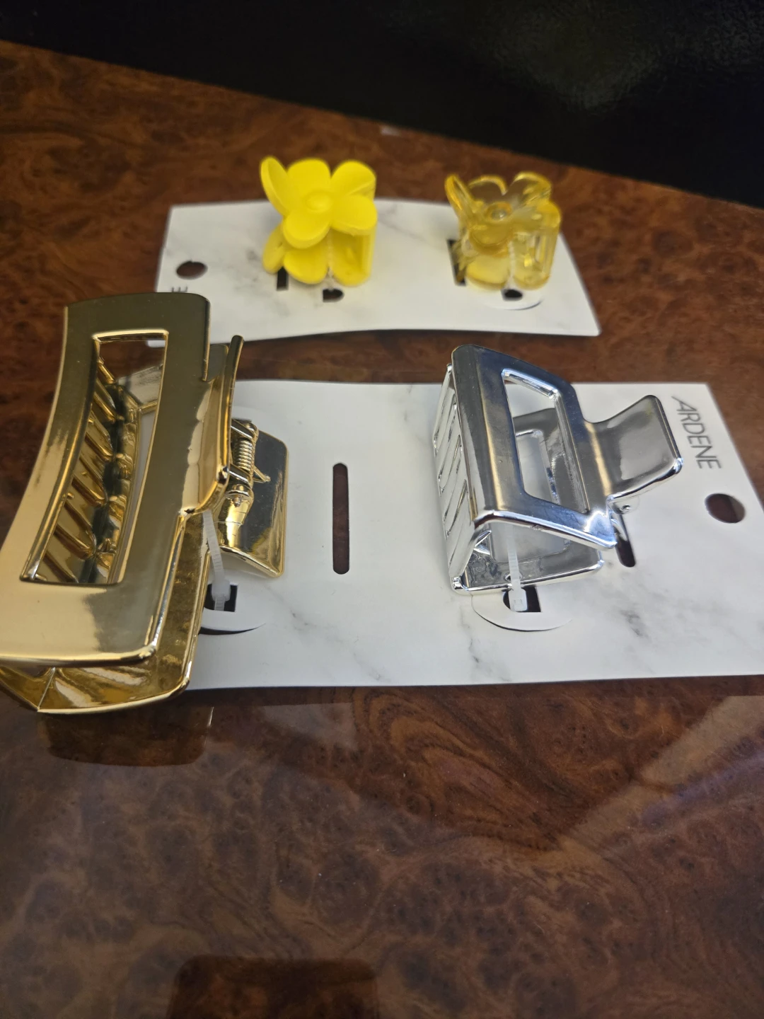 Ardene Hair Claw Clips - photo 3