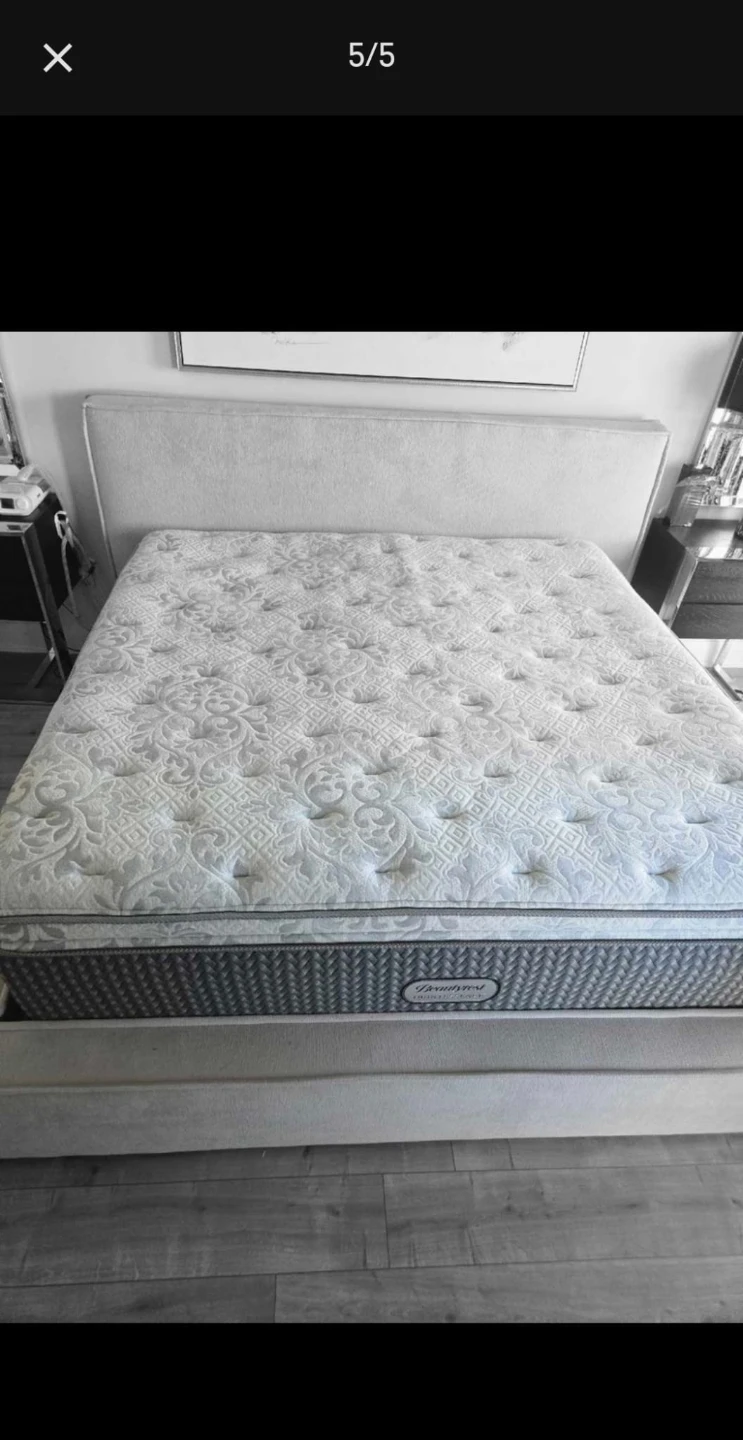 Beauty Rest Mattress - photo 4