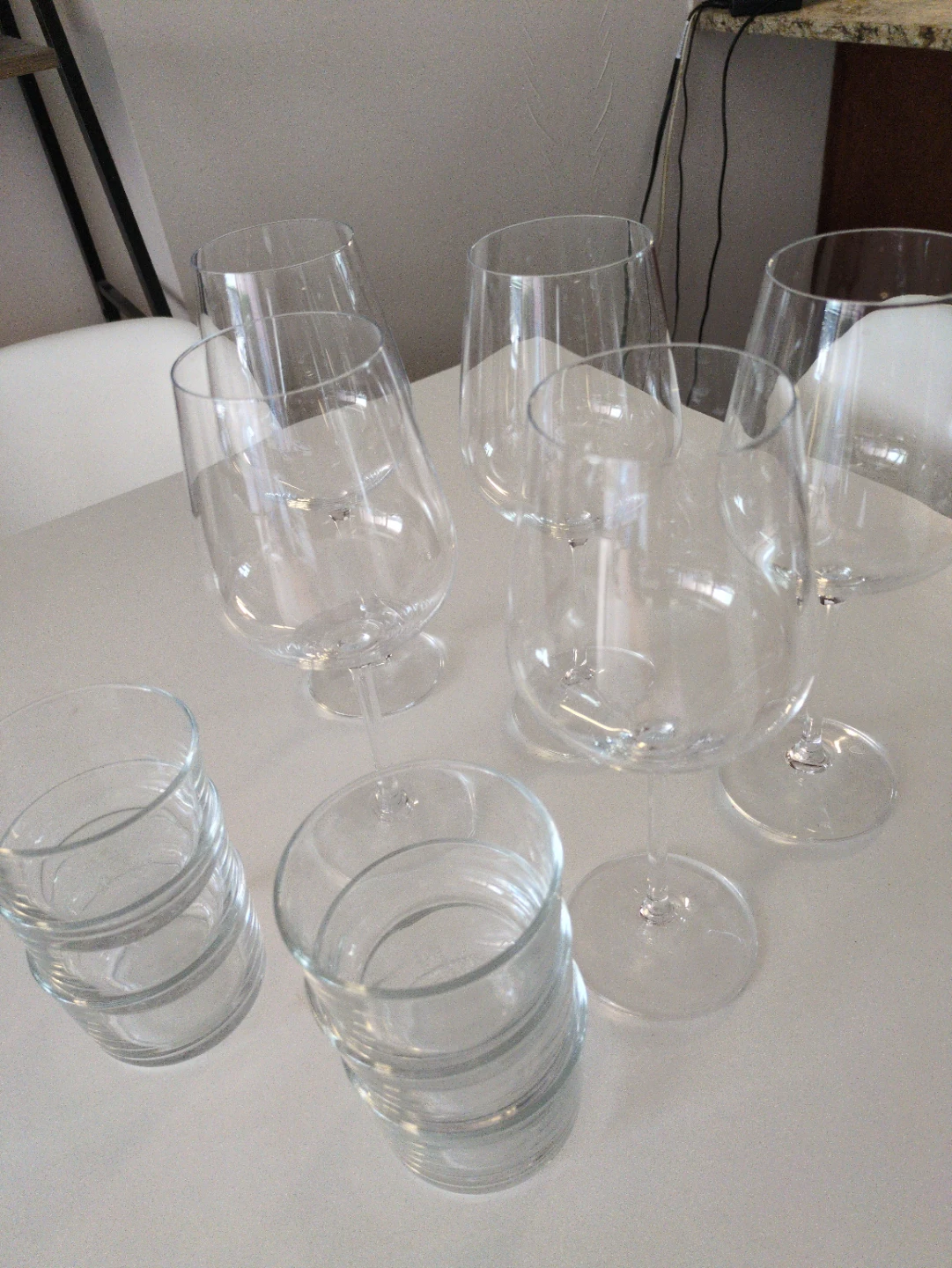 6 Wine Glasses and 6 Chato cups - photo 2