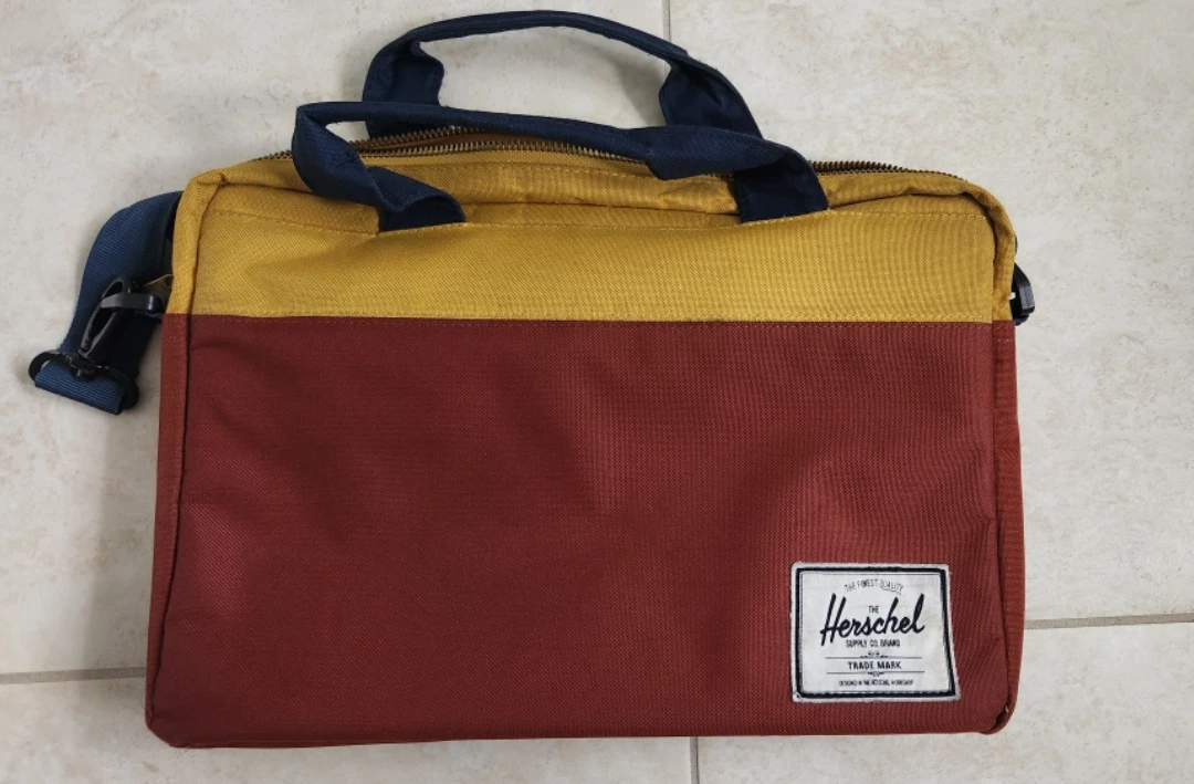 Hershel laptop bag
