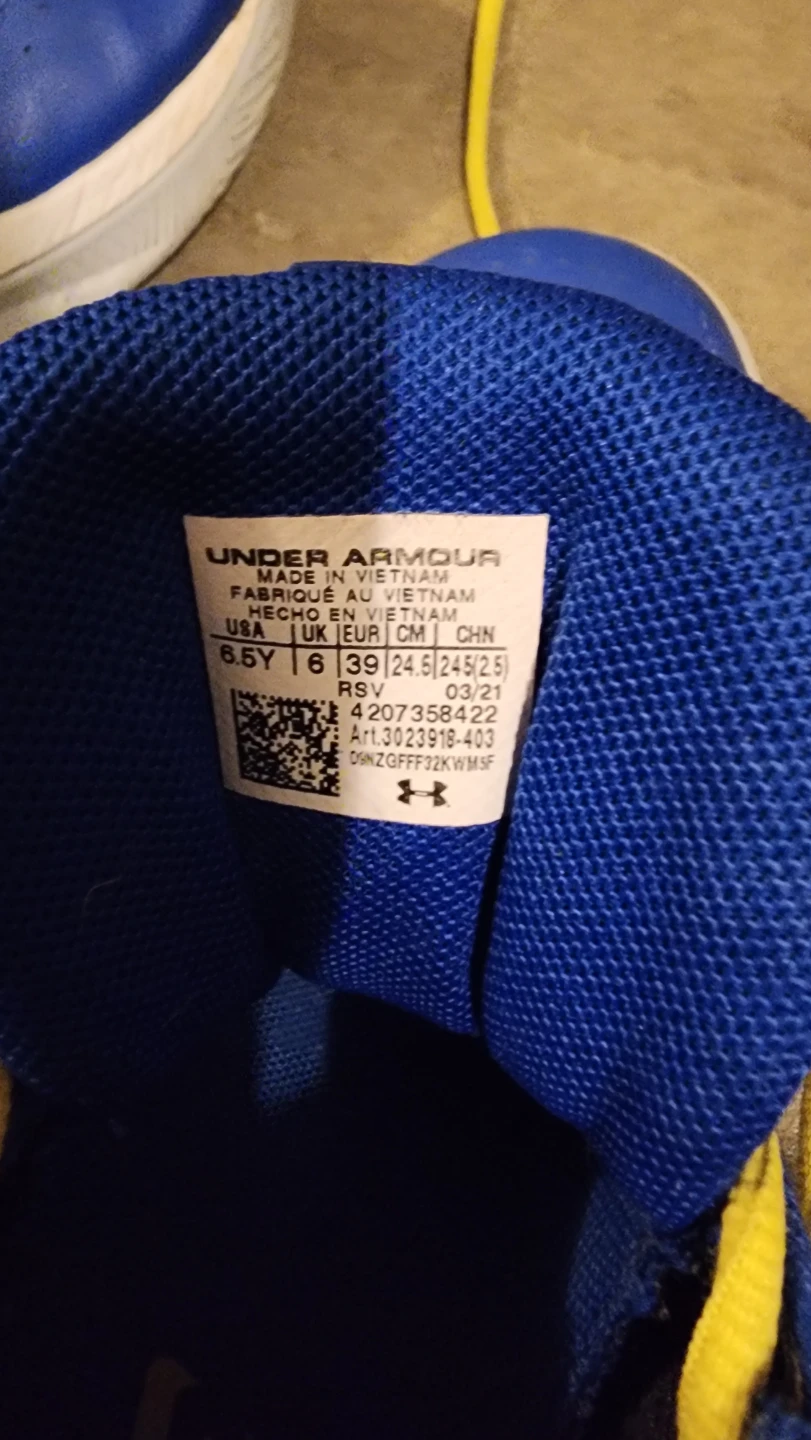 Under Armour Curry Basketball Shoes - photo 2