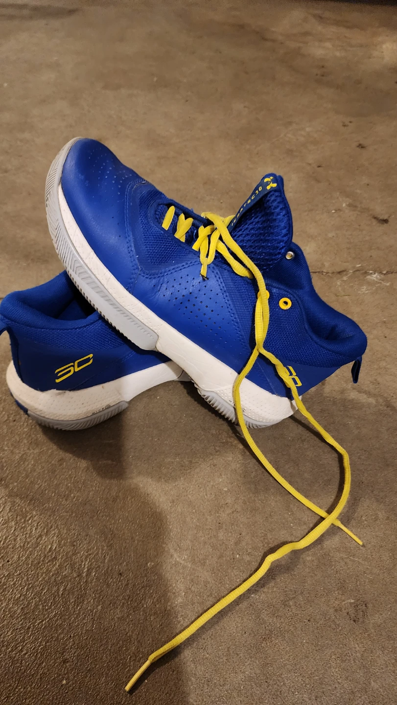 Under Armour Curry Basketball Shoes - photo 3