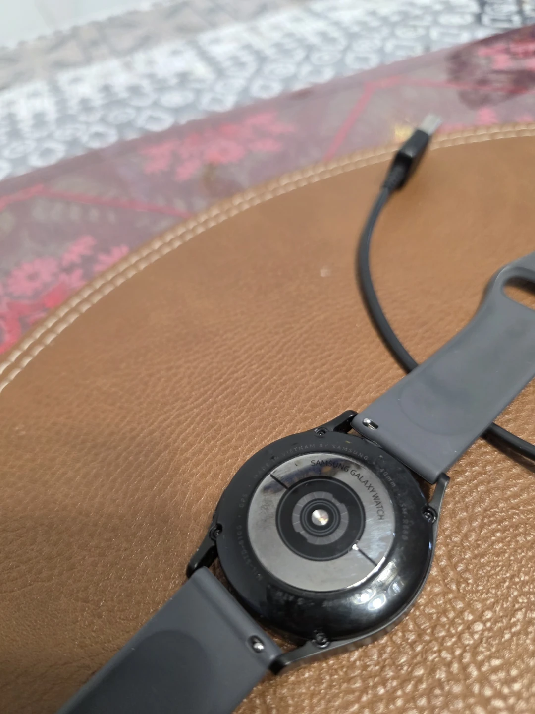 Samsung Galaxy Watch 4 - photo 3