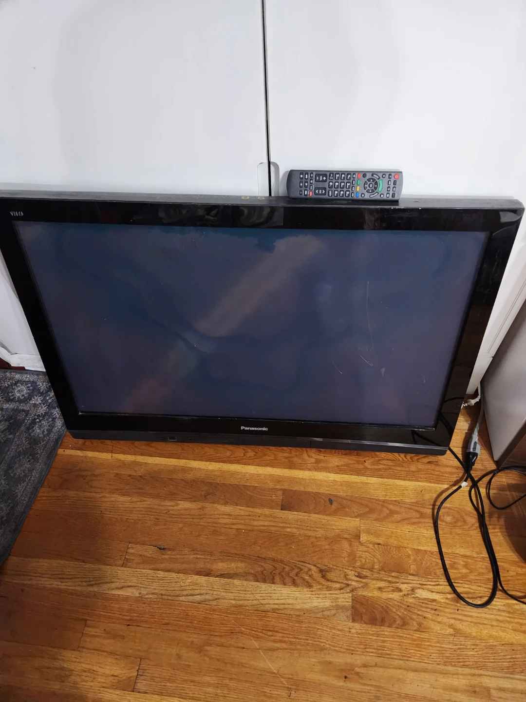 42 inches TV Good condition