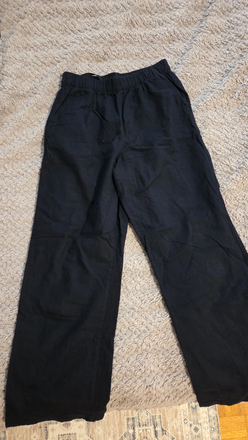 UNIQLO Black Wide Leg Pants
