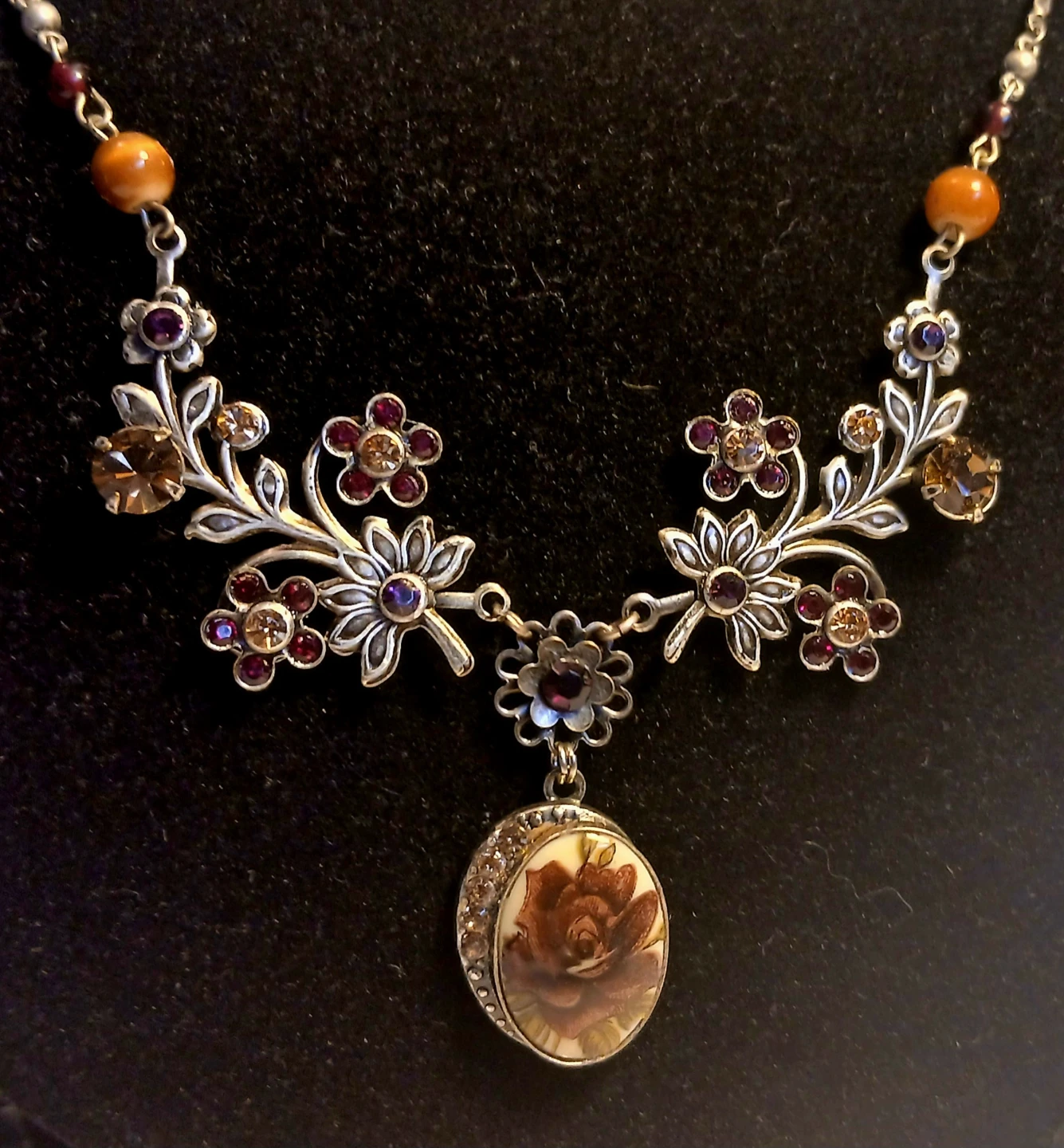 Rose Pendant Necklace, Earrings, and Ring Set - photo 5