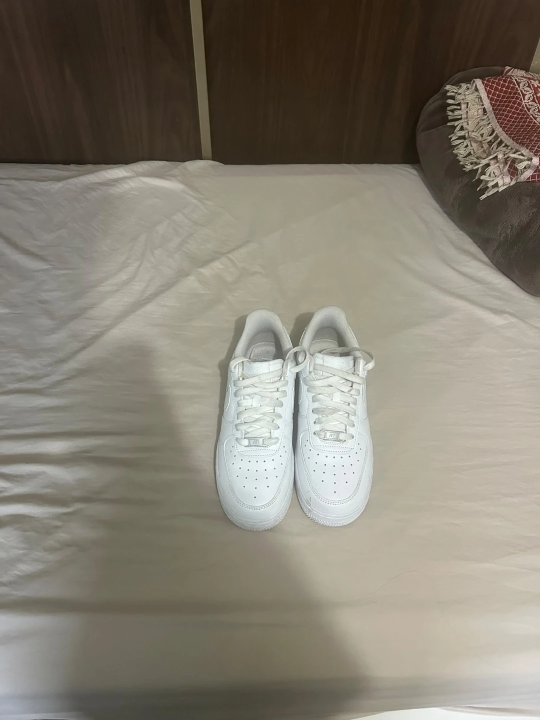 White Air Force 1 size 8.5