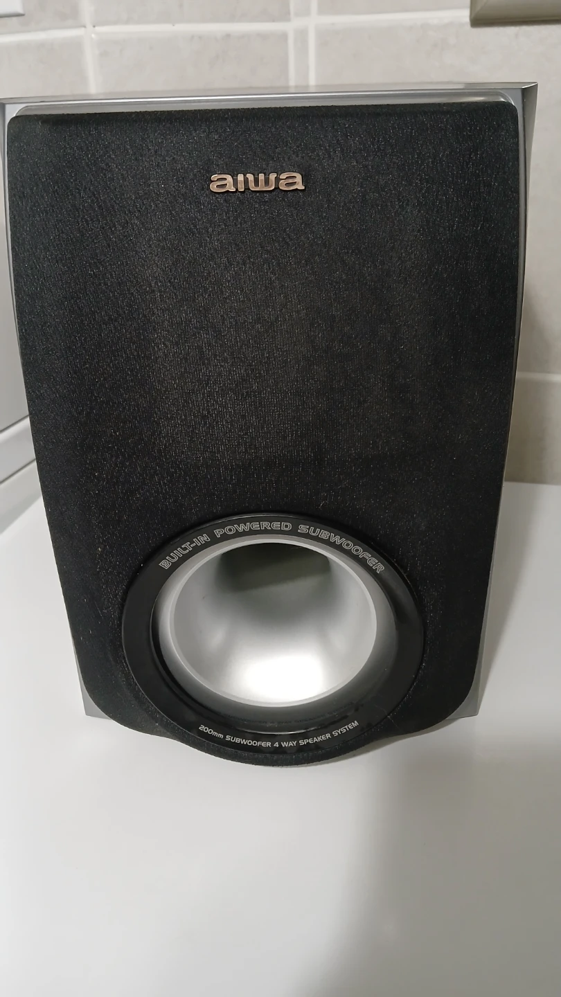 Vintage AIWA Speaker for $10.00