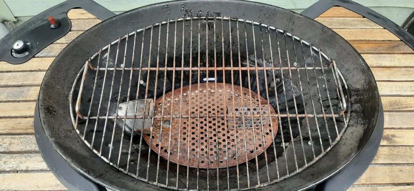 Coleman Portable Propane Smoker Grill - photo 3