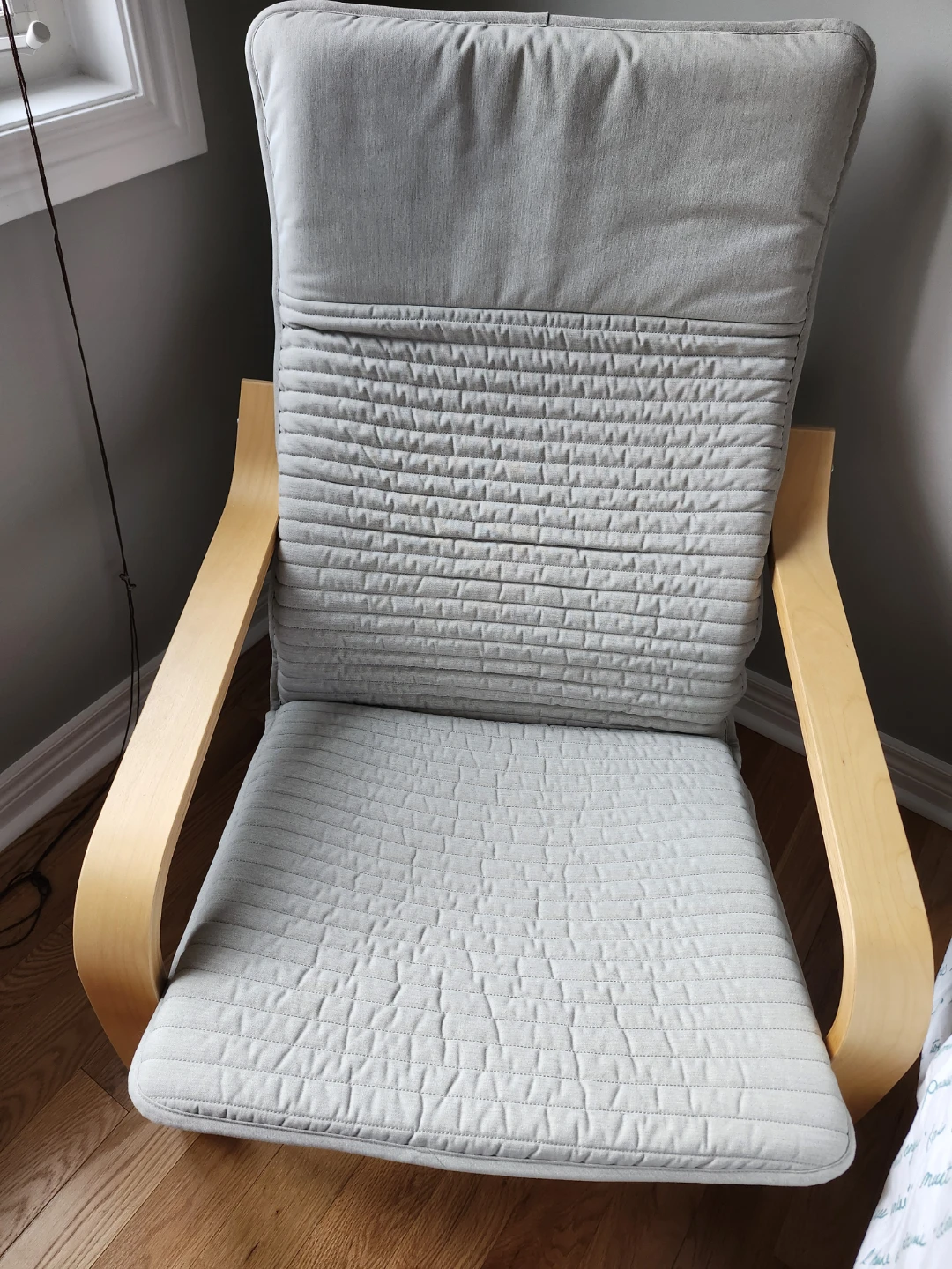 2 IKEA Poäng Armchairs - photo 3