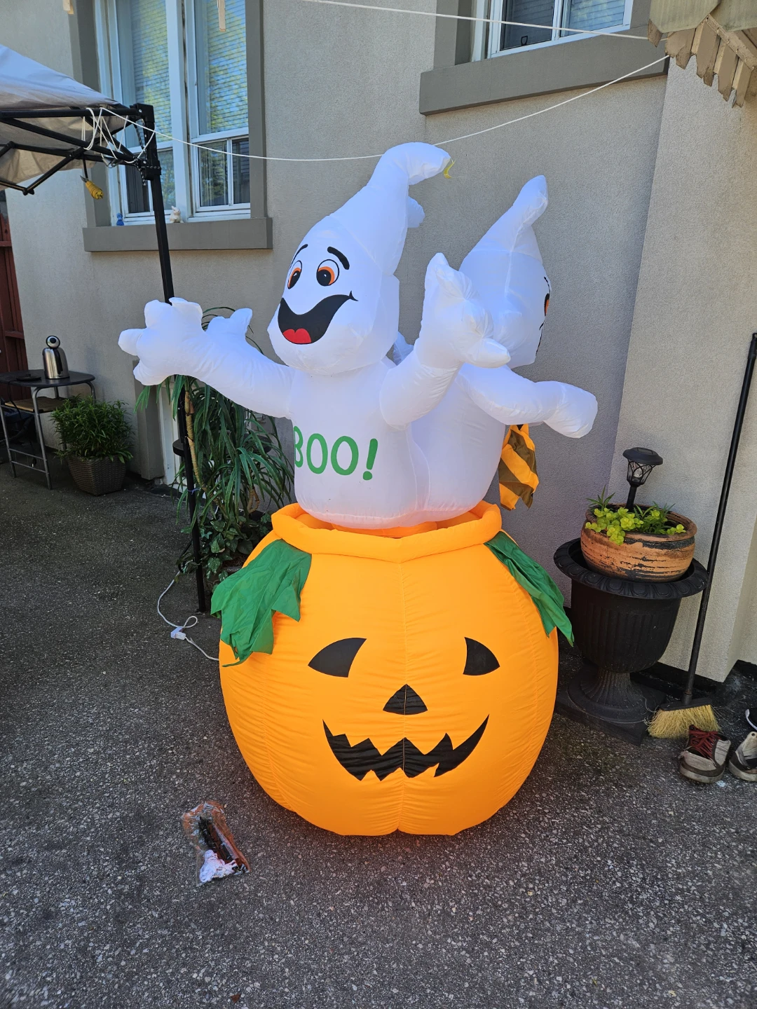Animated Halloween Inflatable Ghost and Pumpkin