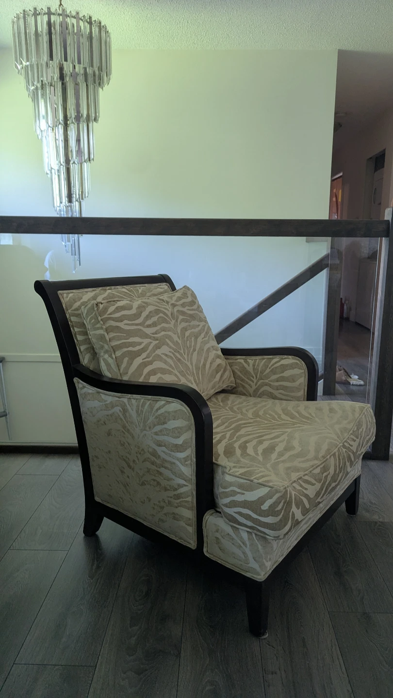 Ethan Allen Grayson chair