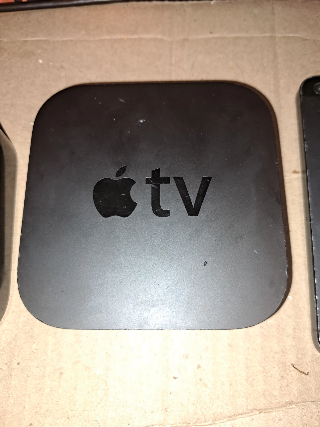 Apple TV (3rd Gen) and iPhone 5 Bundle - photo 3